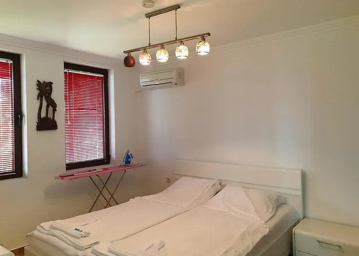 Monastery 1 Complex First Line 호텔 3*