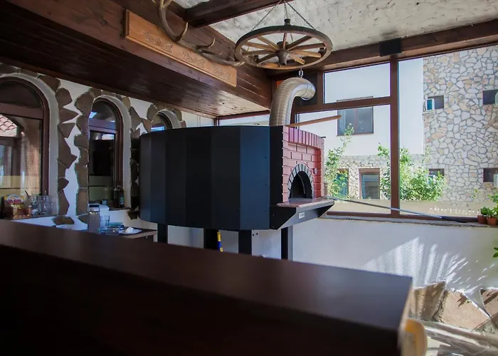 호텔 Monastery 1 Complex First Line 3*